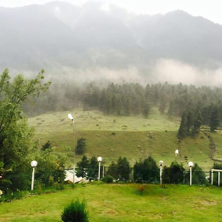 The Pinus Resort Pahalgām Exterior foto